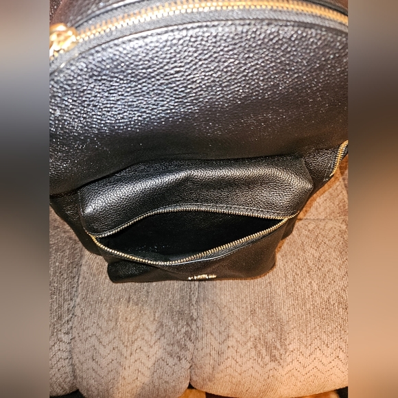 15" Coach Backpack - Picture 5 of 7